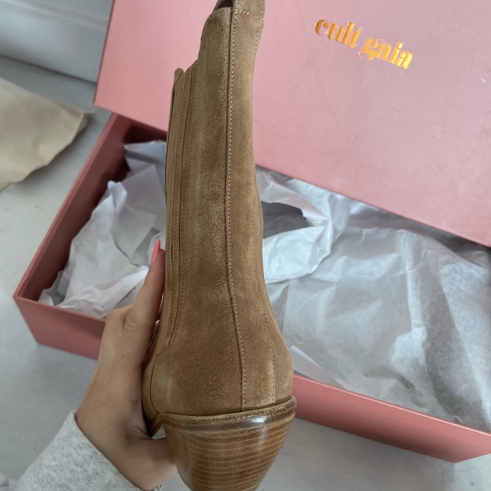 ❌SOLD❌CULT GAIA Nova Suede Western Boots Camel Pull ON - Picture 6 of 10